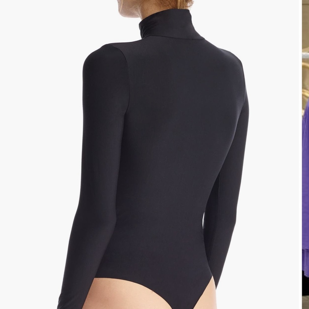 Commando Black Long Sleeve Fitted Bodysuit